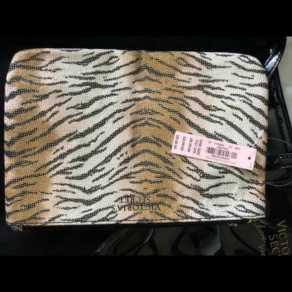 Carryall Victoria secret one size bag w/ mini bag - Picture 2 of 5